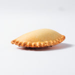 Cargar imagen en el visor de la galería, Empanada chilena de carne
