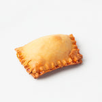 Cargar imagen en el visor de la galería, Empanada chilena de pollo
