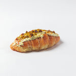 Cargar imagen en el visor de la galería, Croissant de Pistacho
