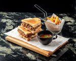 Cargar imagen en el visor de la galería, Sándwich de Birria
